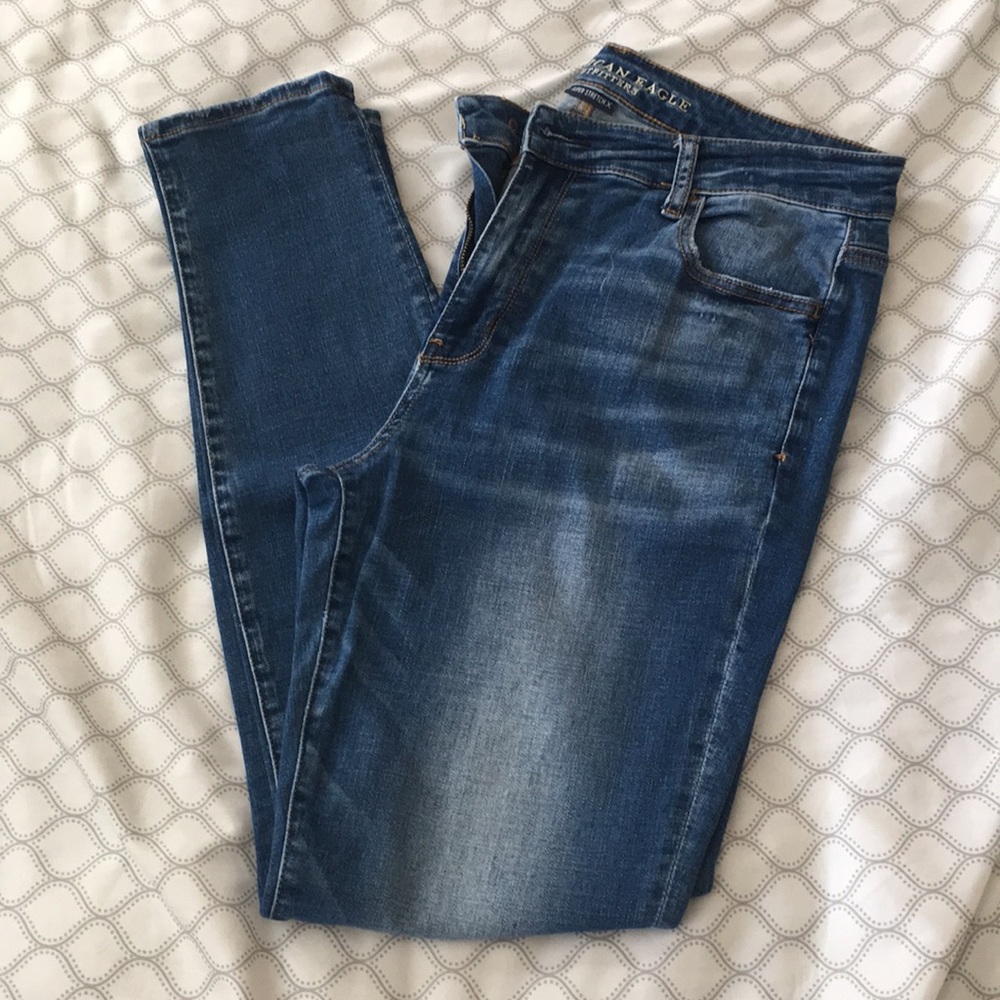 American Eagle Hi-Rise Jegging